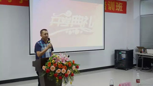 精彩不間斷！富軒商學(xué)院導(dǎo)購(gòu)培訓(xùn)班第三天迎來(lái)收獲時(shí)刻！