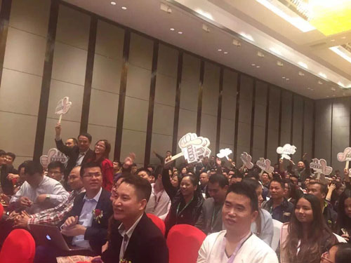 【喜報(bào)】佛山賽區(qū)十大牛商路演決賽開始?。「卉幚畈?ldquo;考取”了高分......