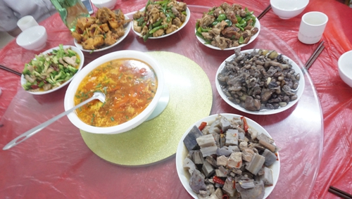 富軒員工生日會，歡樂溫暖時光！