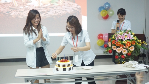 富軒員工生日會，歡樂溫暖時光！