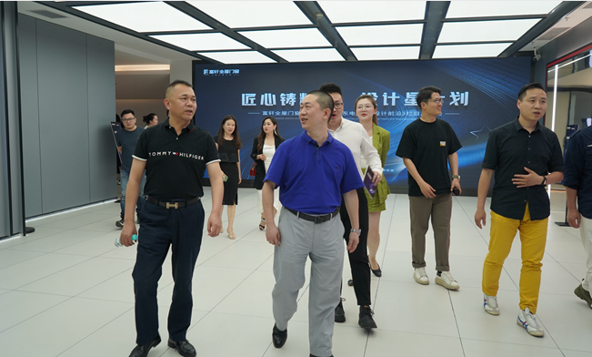 富軒全屋門窗案例征集暨《設(shè)計前沿》欄目啟動會成功舉辦